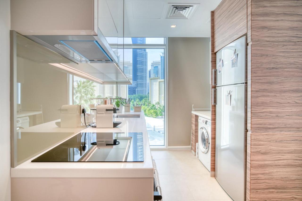 Appartement With Views, Jumeirah Towers - Mint *